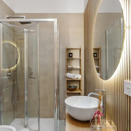 Rum i privatbostad Flaviart Olbia